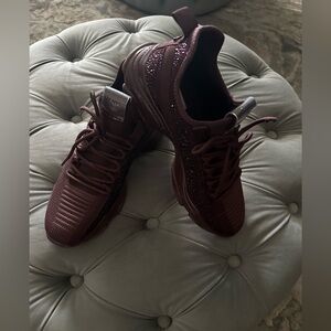 Steve Madden Maxima Sneaker 12 M